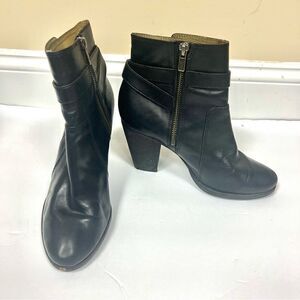 Frye “ Patty riding bootie” black leather boots Sz 8